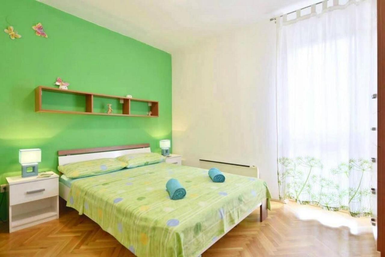 Apartment Vicko Омиш Экстерьер фото