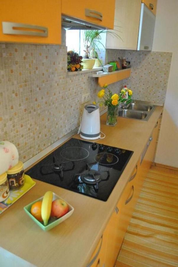 Apartment Vicko Омиш Экстерьер фото